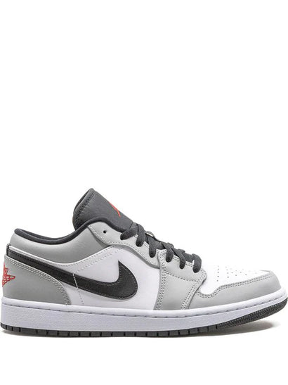 Air Jordan 1 Low Light Smoke Grey
