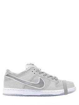 Nike SB Dunk Low White Lobster Friends & Family